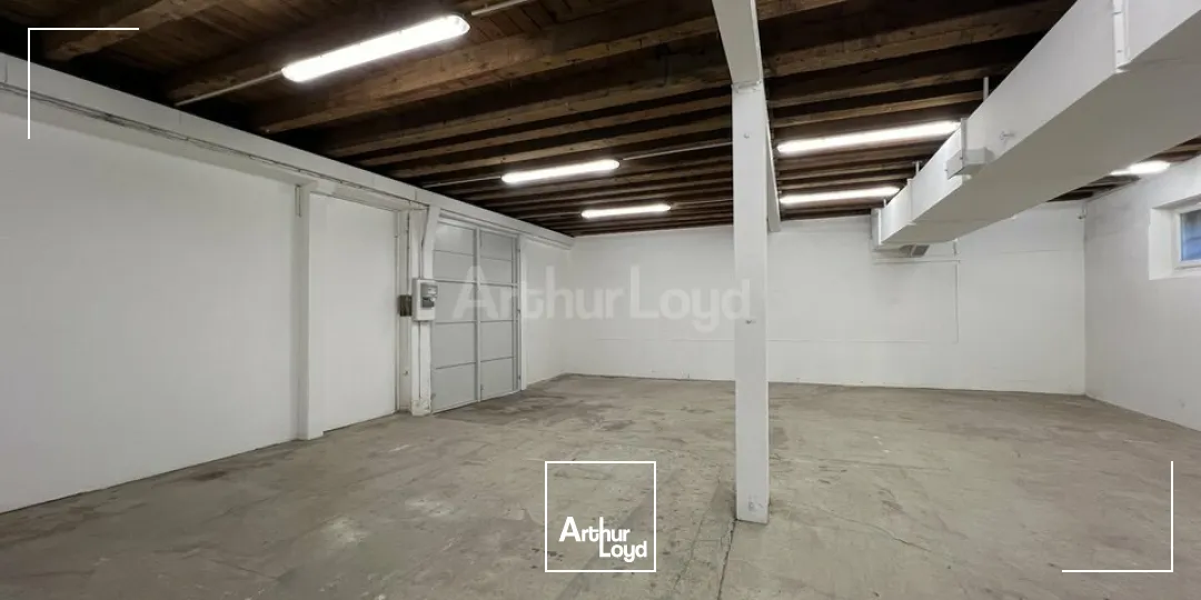 LOCAL D'ACTIVITE - ENTREPOT à LOUER de 95 m²