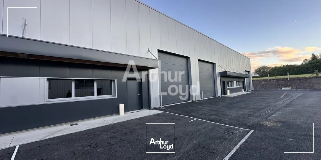 LAILLE - LOCAUX D'ACTIVITE NEUFS - PROCHE RENNES