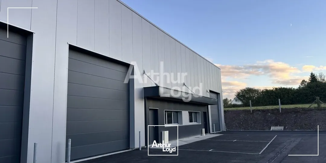 LAILLE - LOCAUX D'ACTIVITE NEUFS - PROCHE RENNES