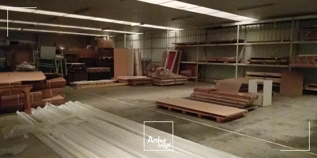 ENTREPOT - ATELIER location à SAINT REMY 71100