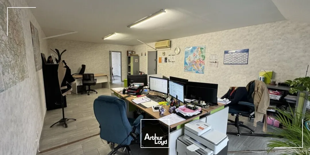TOURS SUD JOUE - BUREAUX A LOUER 54 M² FACILITE DE STATIONNEMENT - PROXIMITE A10