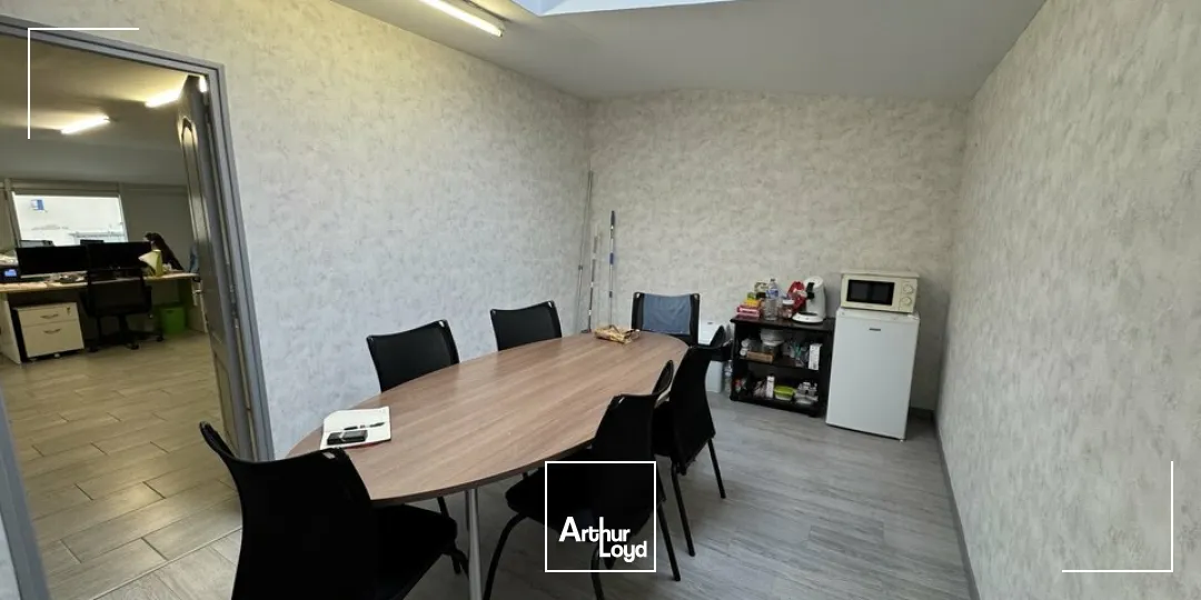 TOURS SUD JOUE - BUREAUX A LOUER 54 M² FACILITE DE STATIONNEMENT - PROXIMITE A10