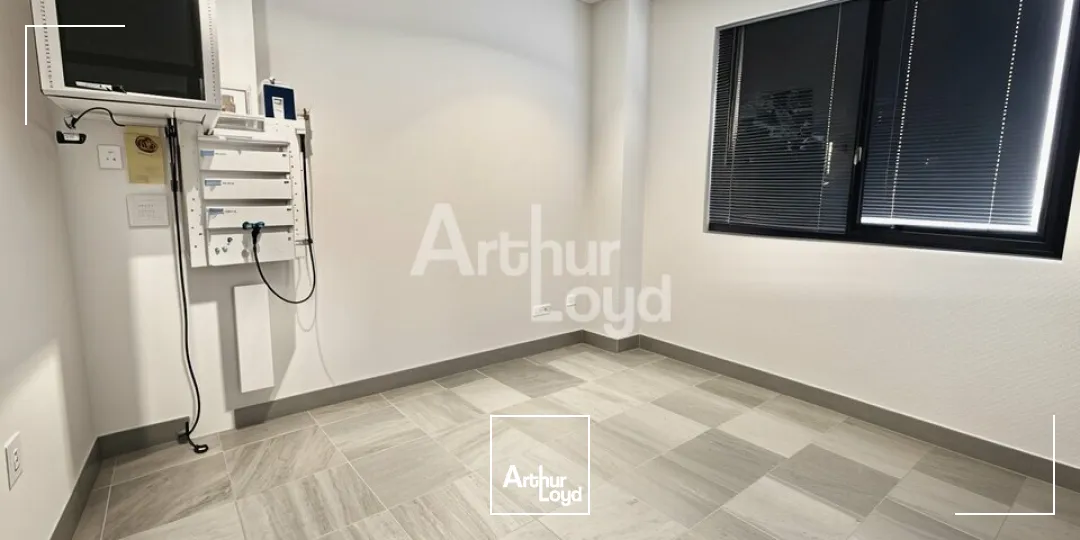 A LOUER - Bureaux à deux pas de l'A41 - Drumettaz-Clarafond