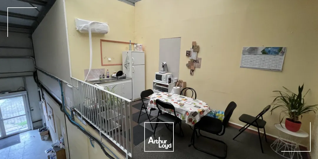 A LOUER - Local d'activité Idéal Artisan 