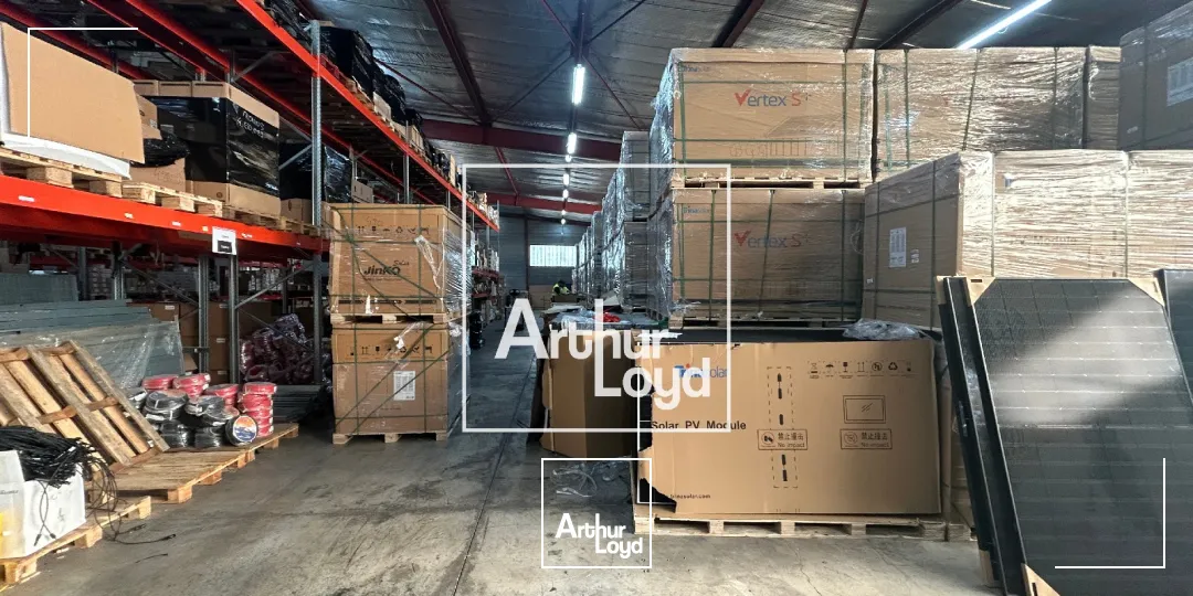 Entrepôt logistique et bureaux à louer dans la zone d'activité économique du CAPISCOL à Béziers