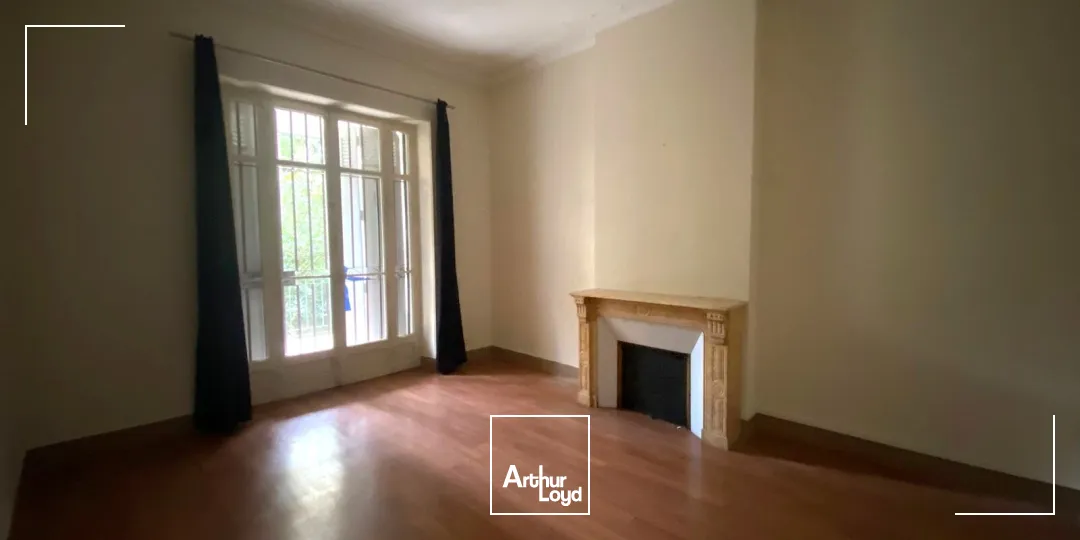 Bureaux à louer avec terrasse et jardin - Paradis / Périer - 13008 Marseille