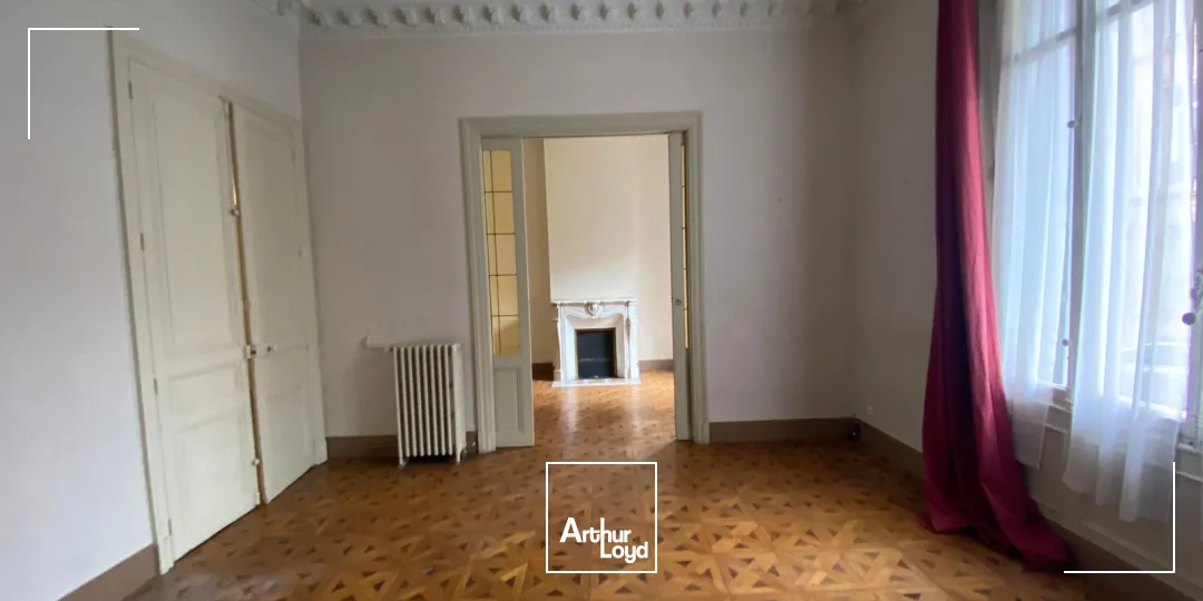 Bureaux à louer avec terrasse et jardin - Paradis / Périer - 13008 Marseille