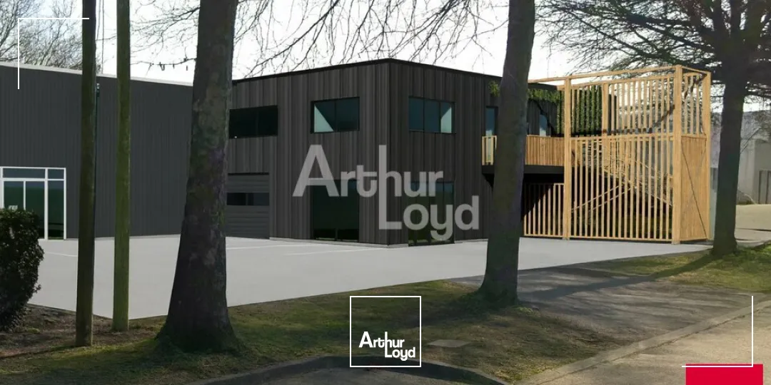 ECOPOLE SUD EST - CELLULE D'ACTIVITE REFAITE A NEUF - 315m² A LOUER