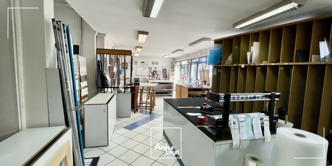 Locaux commerciaux à louer à ROUEN 76000