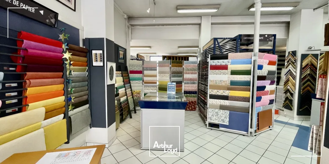 Locaux commerciaux à louer à ROUEN 76000