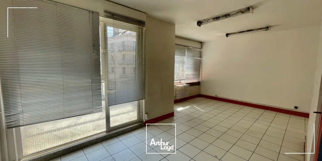 Locaux commerciaux à louer à ROUEN 76000