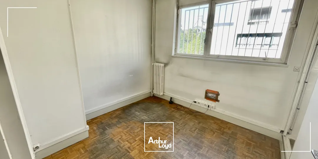 Locaux commerciaux à louer à ROUEN 76000