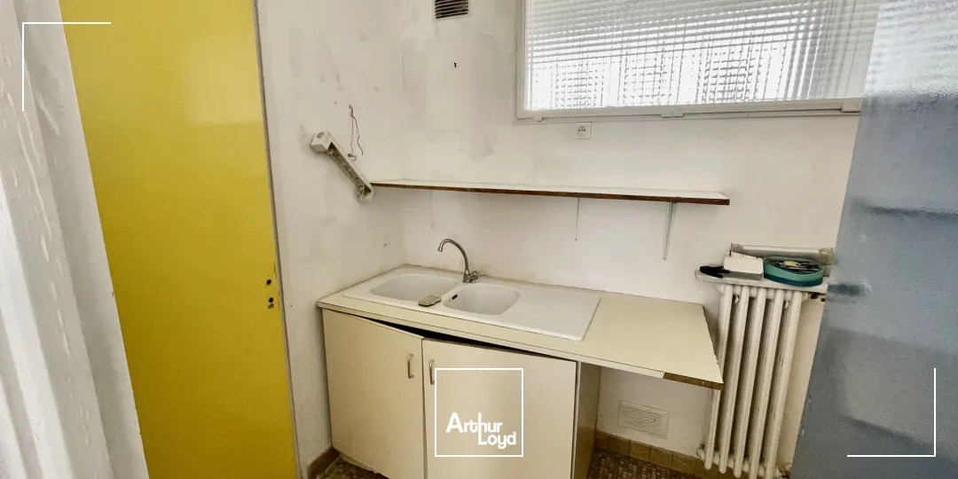 Locaux commerciaux à louer à ROUEN 76000