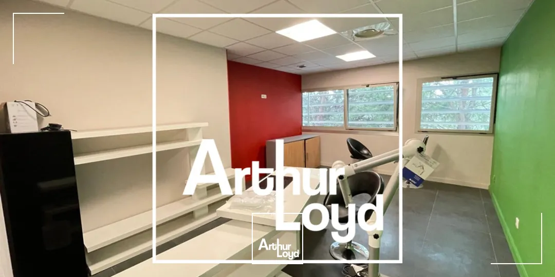 Bureaux à louer à Montpellier avec parking privatif et accès tramway