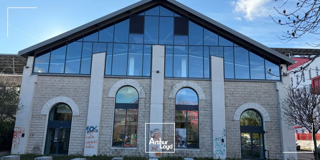 A VENDRE BUREAUX DE 805M² A BOUCHAYER VIALLET GRENOBLE