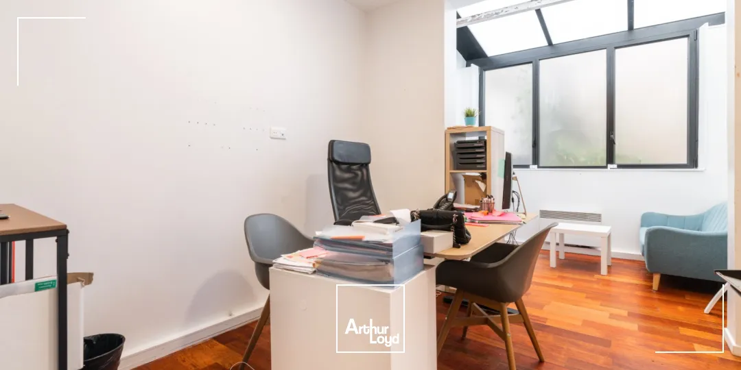 Bureaux à louer à PARIS 75012