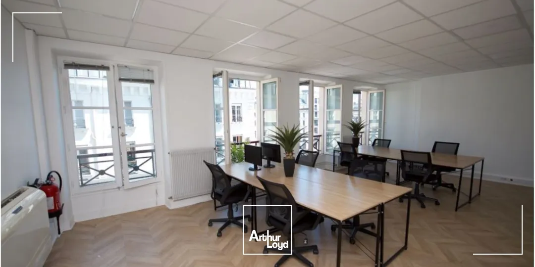 Bureaux à louer à PARIS 75002
