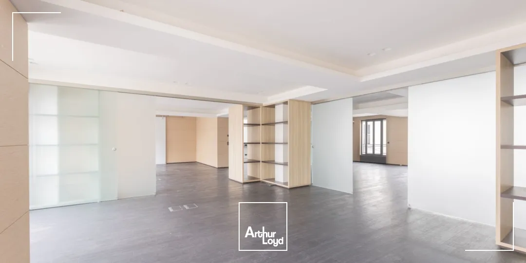 Bureaux à louer à PARIS 75002