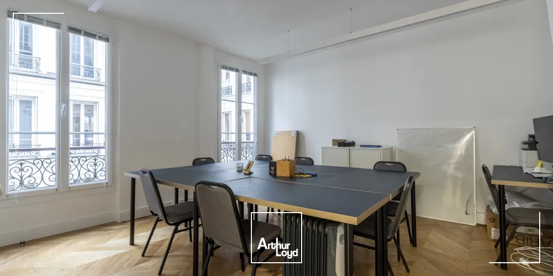 Bureaux à louer à PARIS 75010