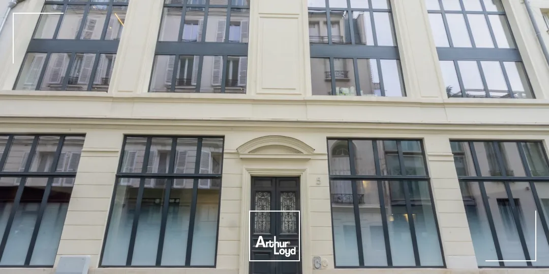 Bureaux à louer à PARIS 75008