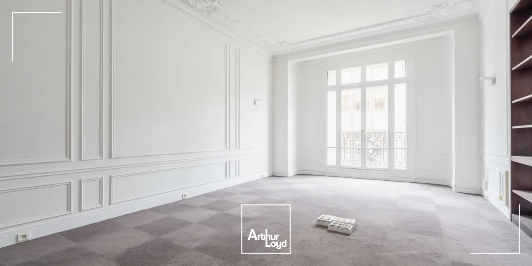 Bureaux à louer à PARIS 75008