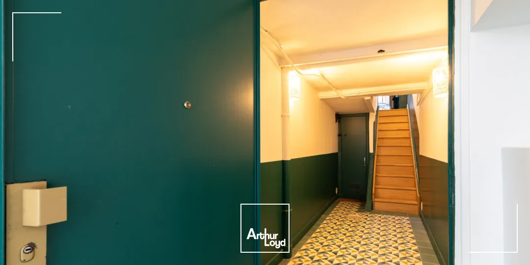 Bureaux à louer à PARIS 75020