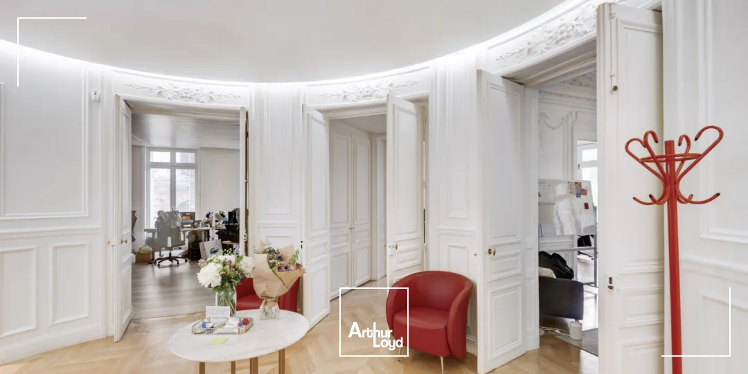 Bureaux à louer à PARIS 75008