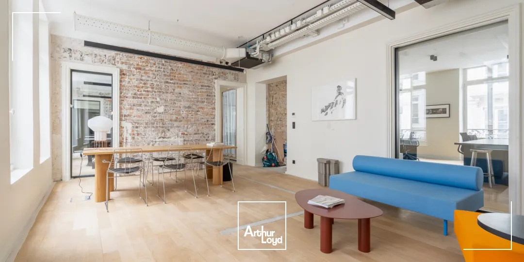 Bureaux à louer à PARIS 75009