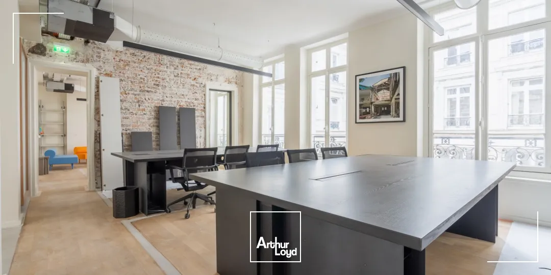 Bureaux à louer à PARIS 75009