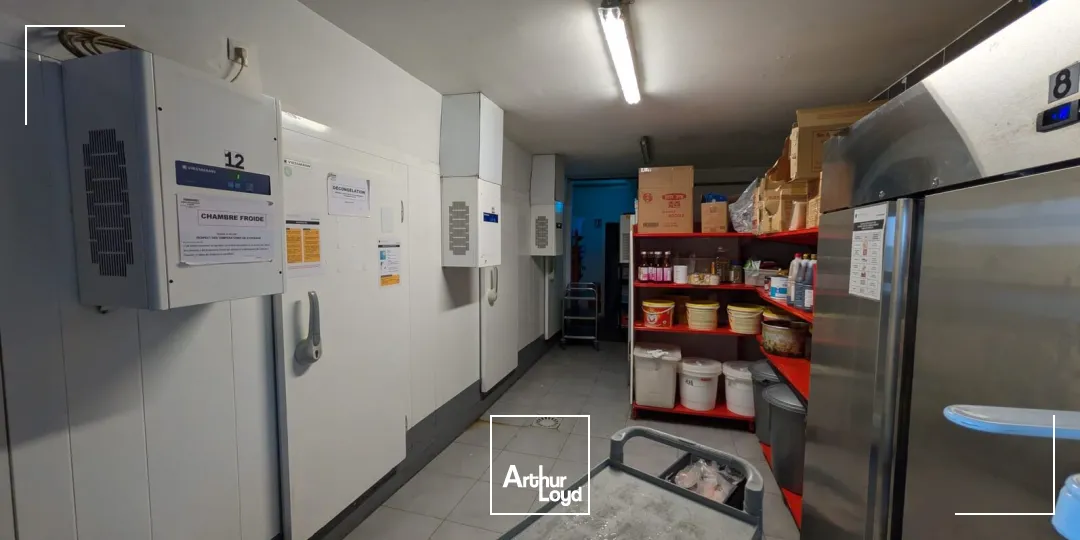 CESSION DROIT AU BAIL - BÂTIMENT INDÉPENDANT 1&nbsp;204 M² - EXTRACTION / PARKING SOUS-SOL / ERP - PONTOISE (95)