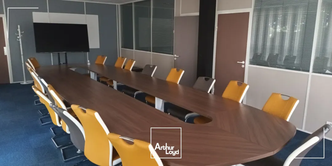 Bâtiment de Bureaux Modulable à partir de 156 m² à Louer - Paris Nord 2 / Roissy CDG 