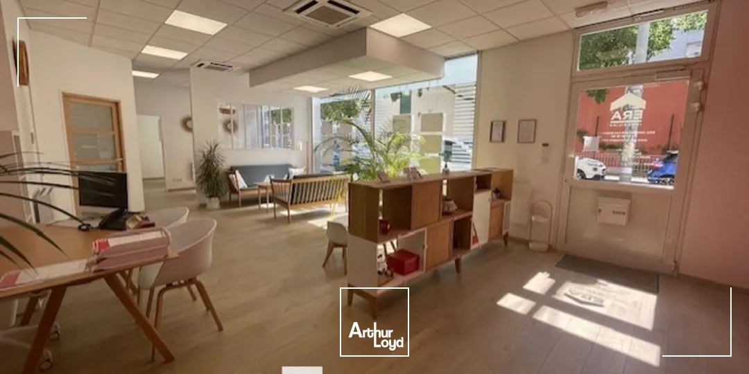 A vendre ou à louer - Bureaux lumineux - Lyon 3ème 