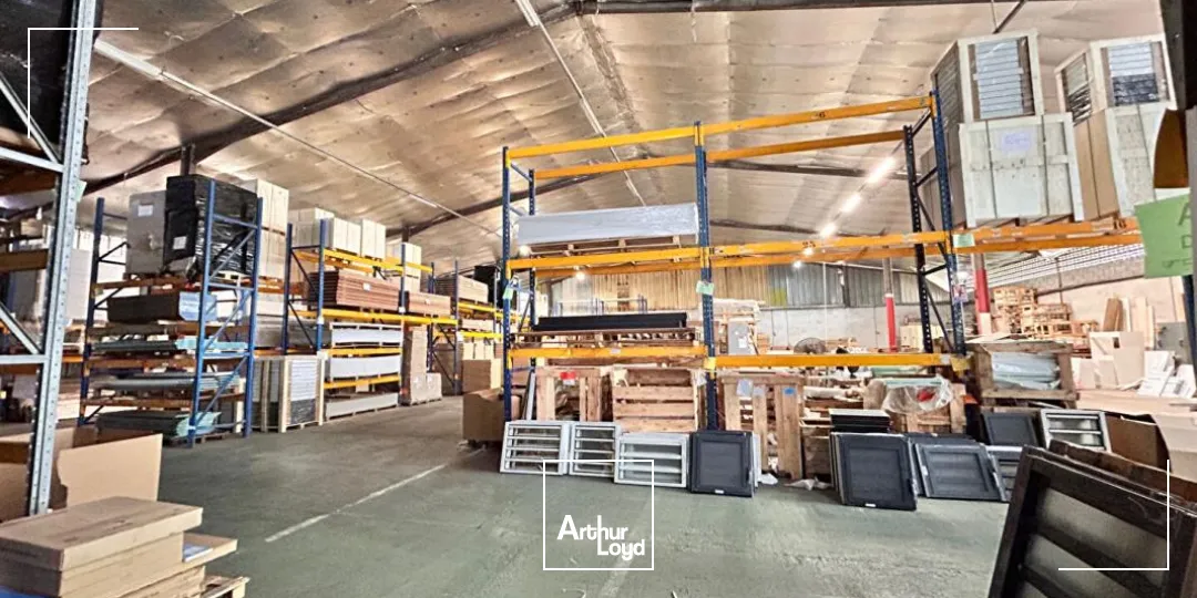 A LOUER Entrepôt / Logistique Matoury 1600 m2