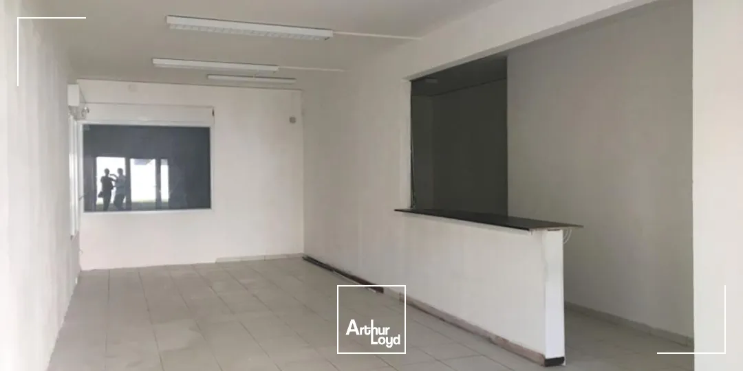 Local commercial Kourou 68 m2