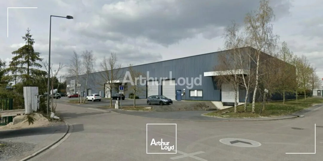 A louer - Entrepôt de 1240m2 avec bureaux secteur FARMAN Reims