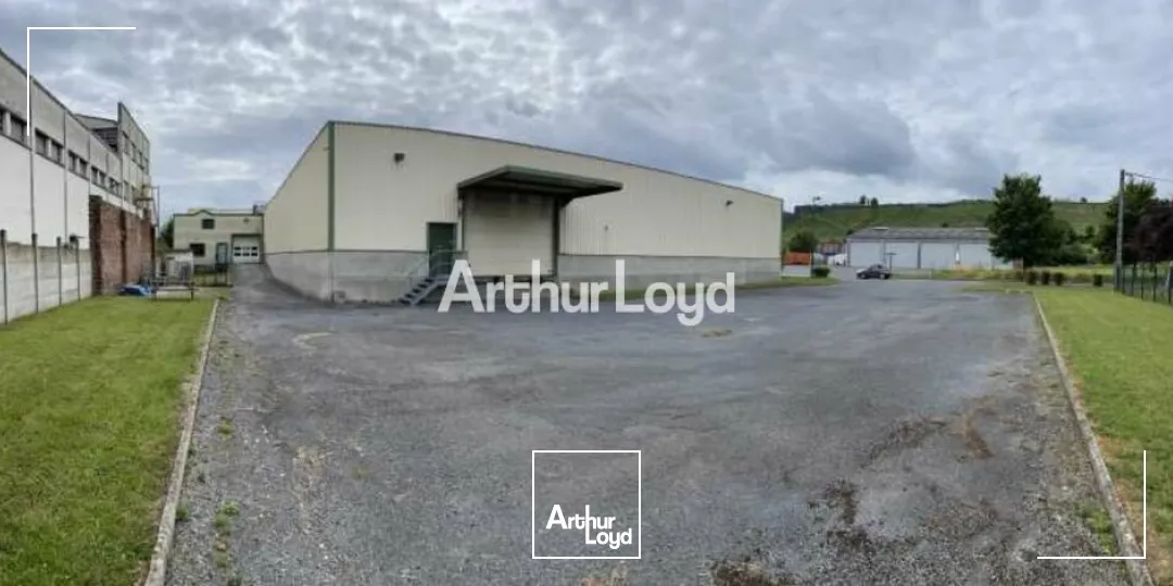OPPORTUNITE RARE! Local d'activité sur la Zone d'Activité frontalière avec le Belgique - secteur Givet (08) 