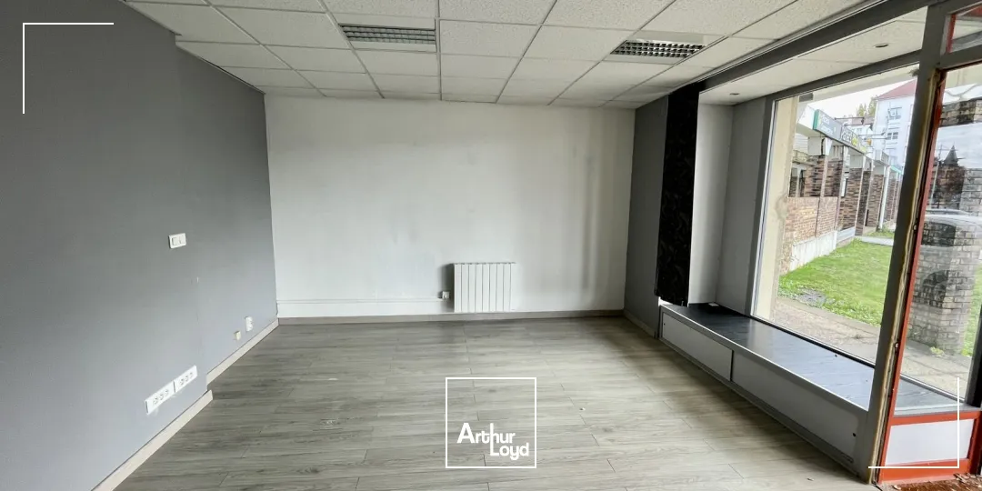 Locaux commerciaux à louer à PETIT COURONNE 76650