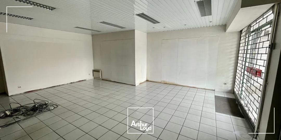 Locaux commerciaux à louer à PETIT COURONNE 76650
