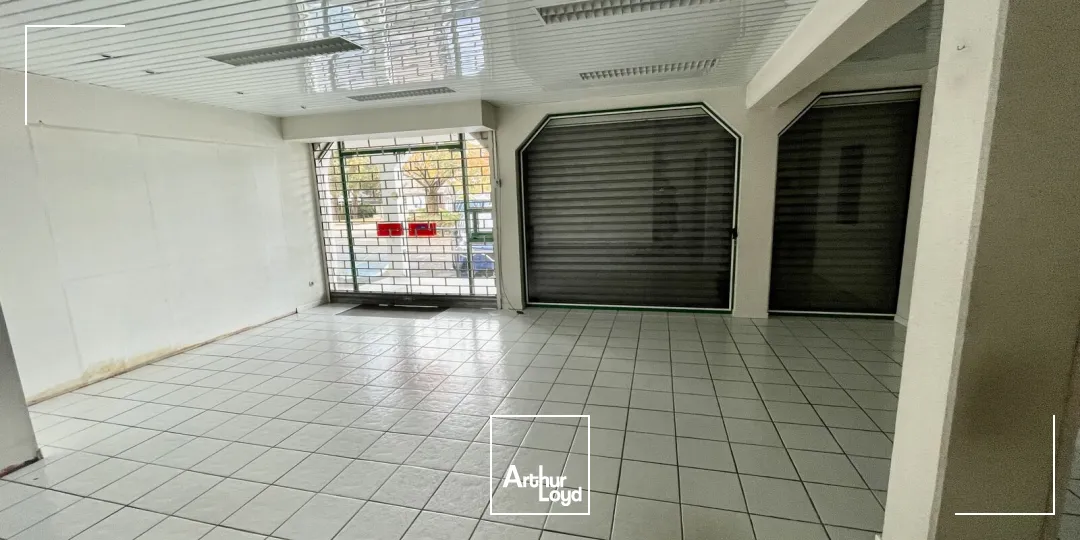 Locaux commerciaux à louer à PETIT COURONNE 76650