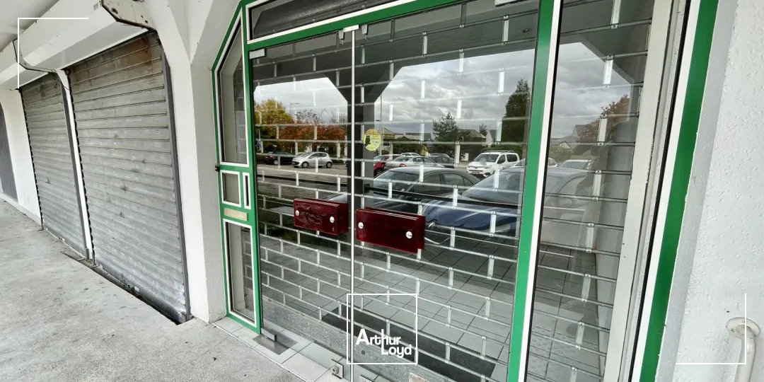 Locaux commerciaux à louer à PETIT COURONNE 76650