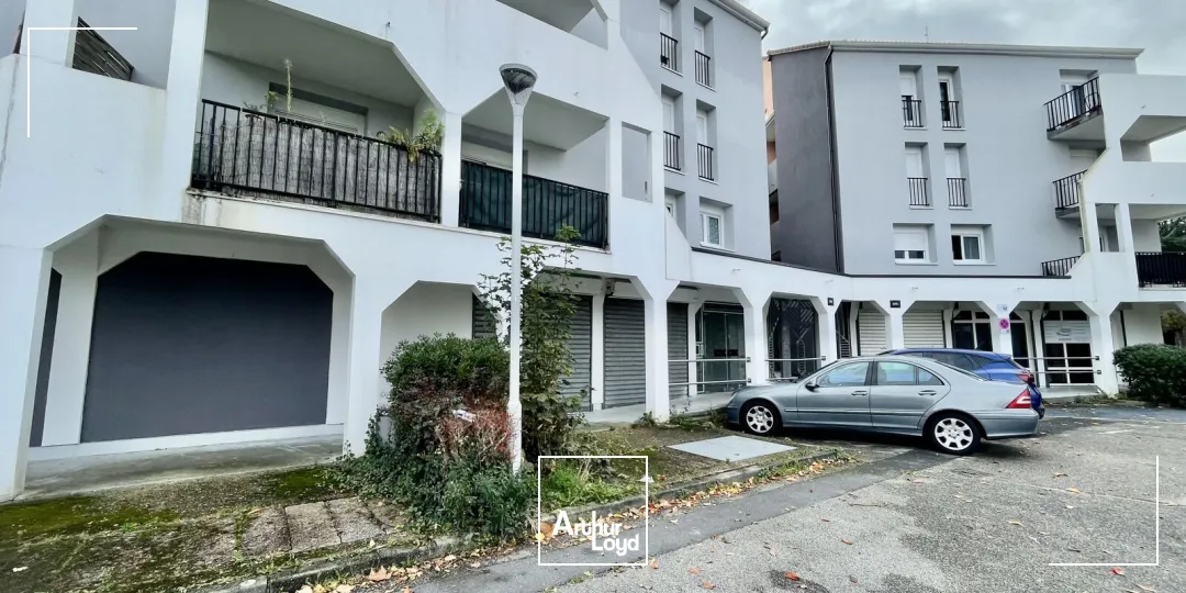 Locaux commerciaux à louer à PETIT COURONNE 76650