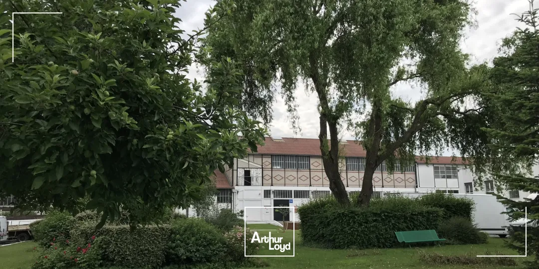 Locaux d'activité à louer à BEZONS 95870