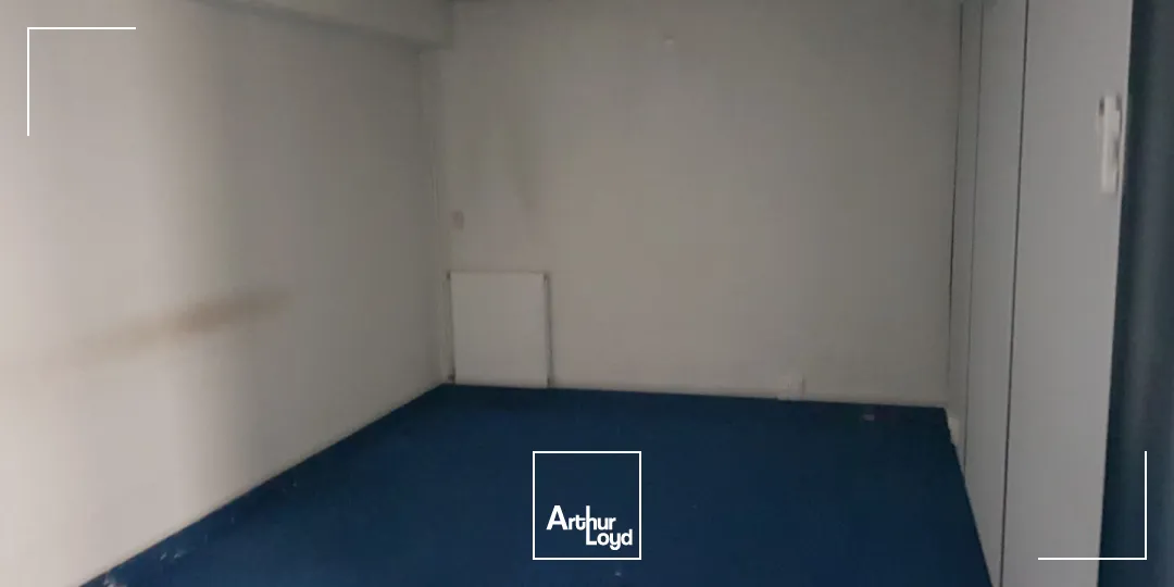 A VENDRE - Périphérie de LIMOGES - Bâtiment à usage de bureaux