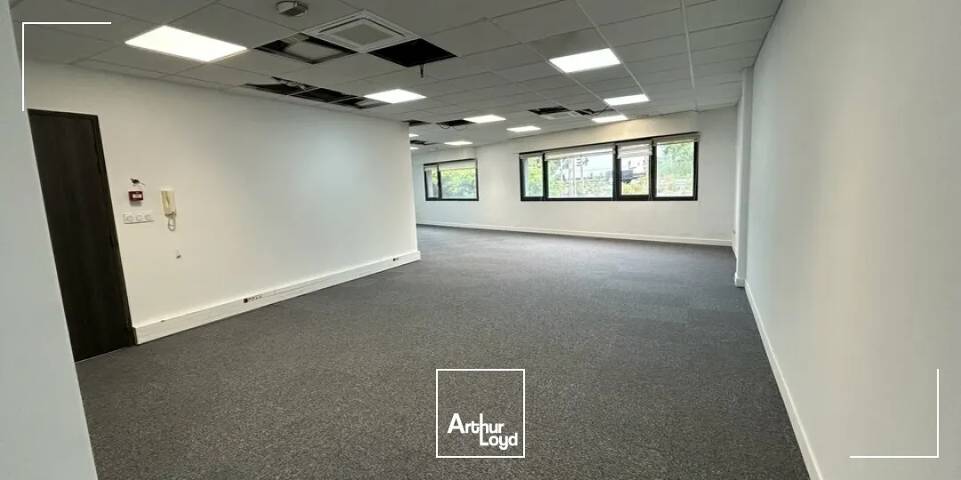 BUREAUX à LOUER de 112 m²