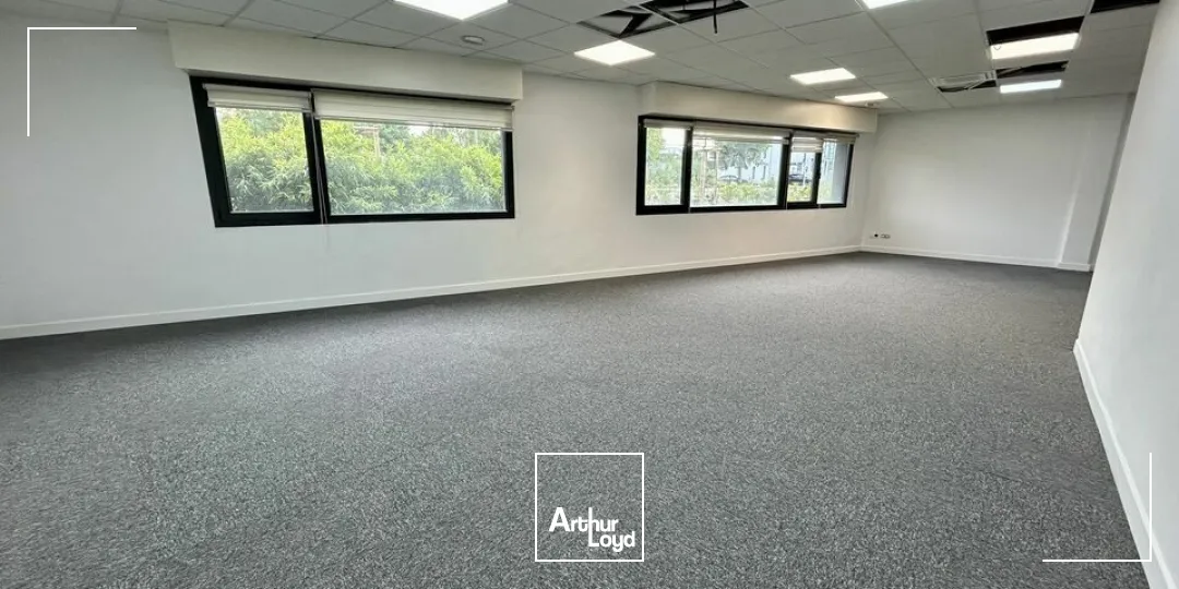 BUREAUX à LOUER de 112 m²
