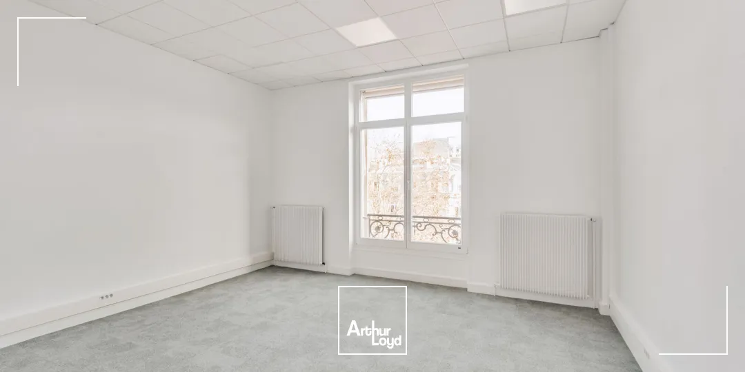 Bureaux à louer à PARIS 75016