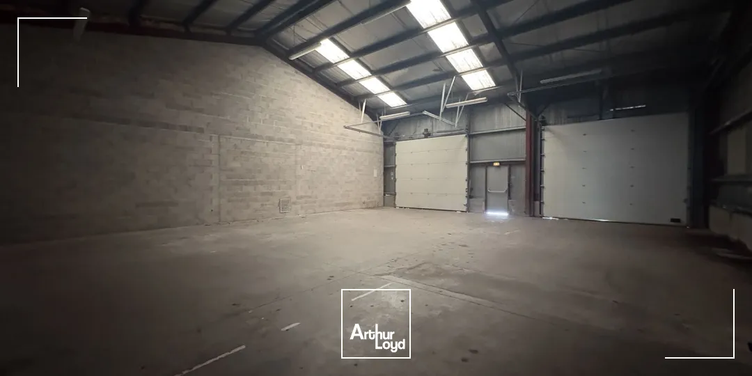 Locaux d'activité & Entrepôts - Location - SAINT JEAN DE BRAYE - 45800 - 396.13-396.13 - 7571987