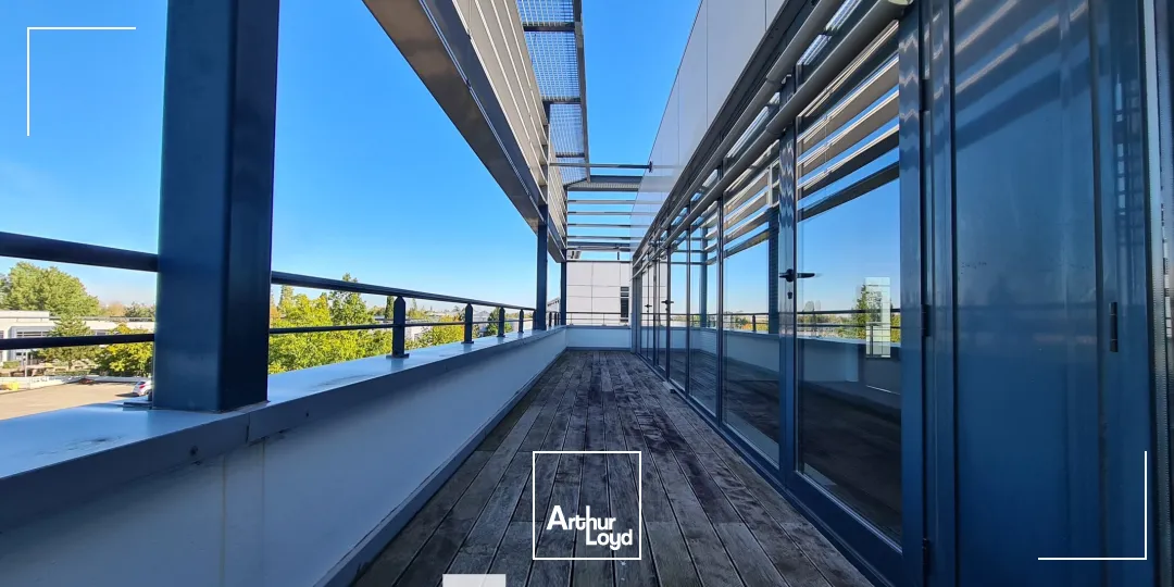 A louer - EUROPARC- Bureaux au sein d'un complexe tertiaire de dernière génération - Saint Priest