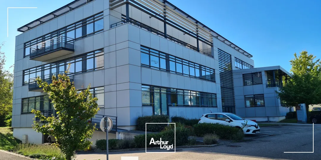 A louer - EUROPARC- Bureaux au sein d'un complexe tertiaire de dernière génération - Saint Priest
