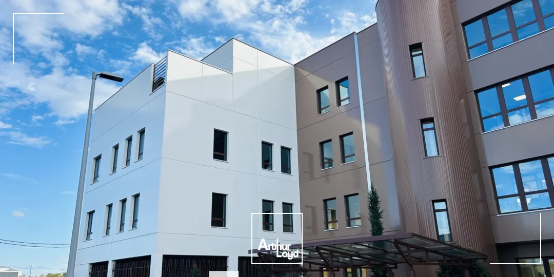 A vendre - EVEREST 4 - Bureaux neufs- Genas